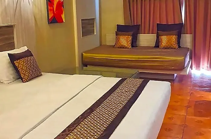 The Montana Lodge-sathorn Отель 3*