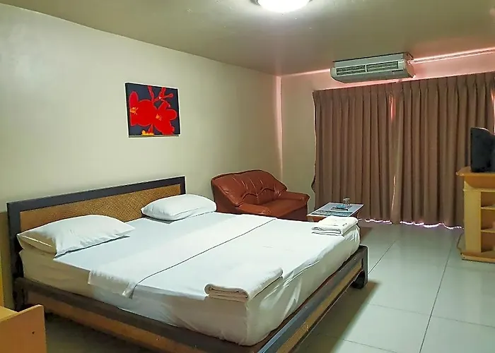 The Montana Lodge-sathorn Бангкок