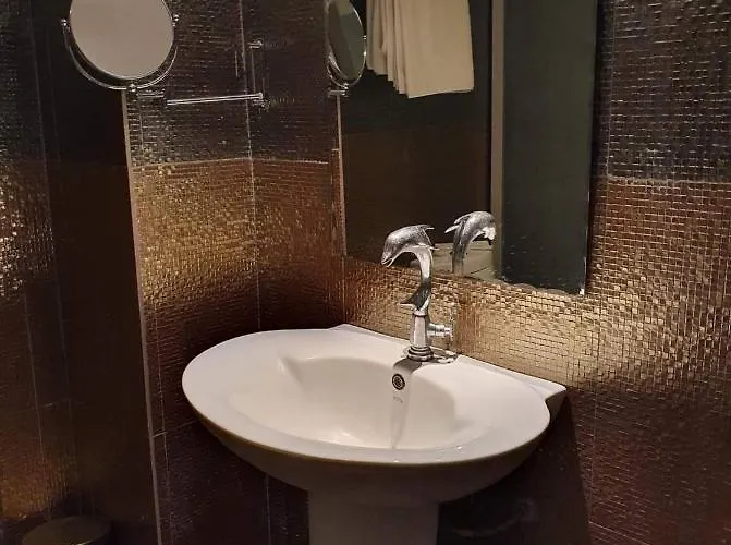 The Montana Lodge-sathorn Отель 3*